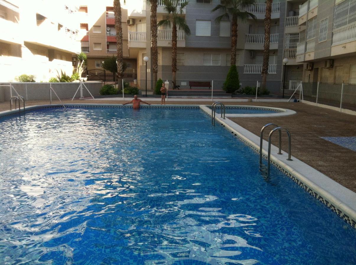 Exceptionnel Appartement En Espagne Torrevieja Ngoại thất bức ảnh